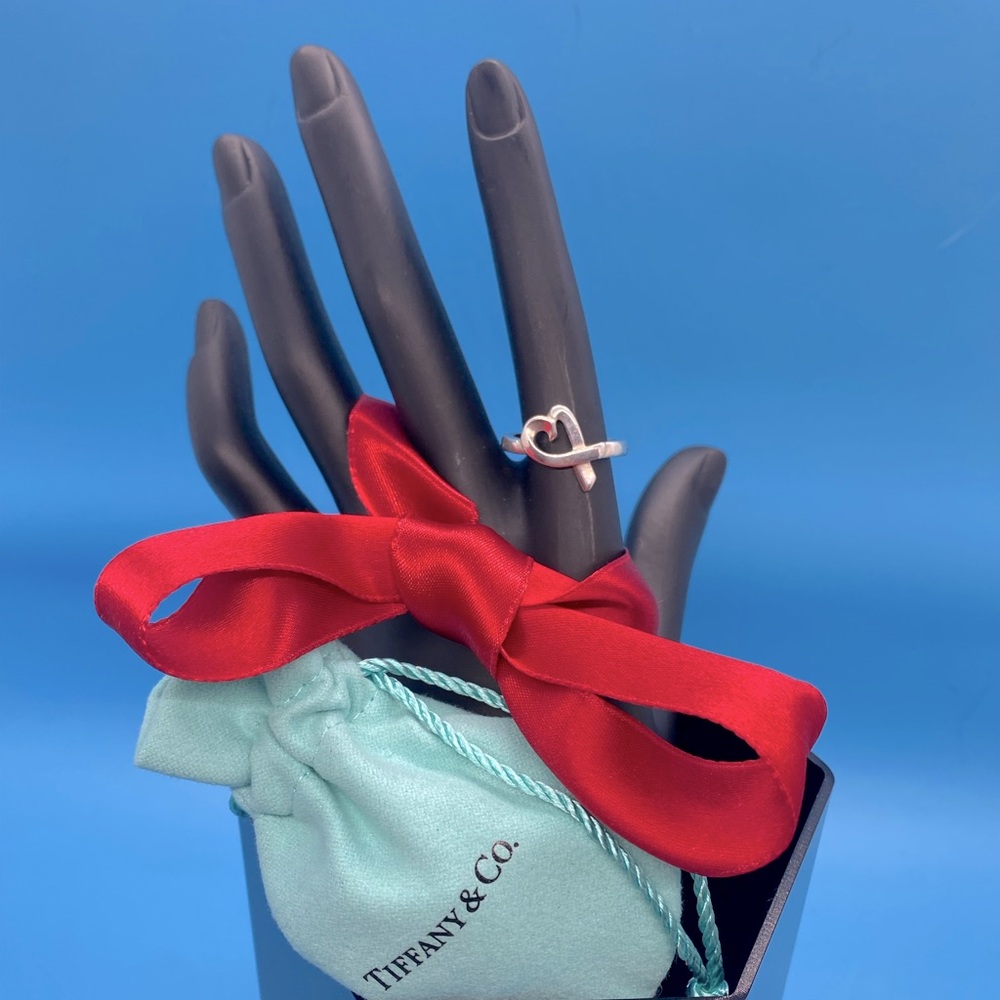 TIFFANY & CO PALOMA PICASSO LOVING  HEART RING - Picture 2 of 5